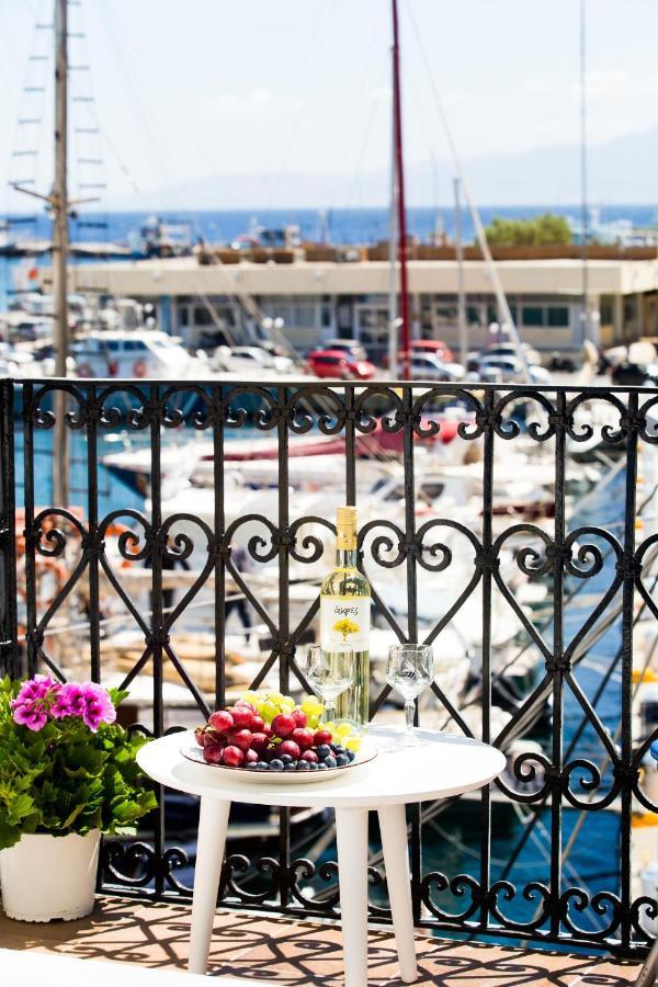 Spongkalya Apartment I Kalymnos Town Екстер'єр фото